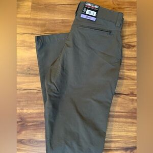 NEW Kirkland Signature Men's Dark Brown / Olive Green Chinos